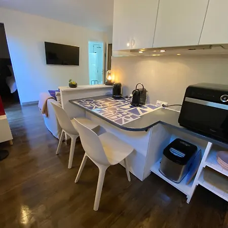 Ma Place Au Sud Aix Terrasse Parking * 엑상프로방스